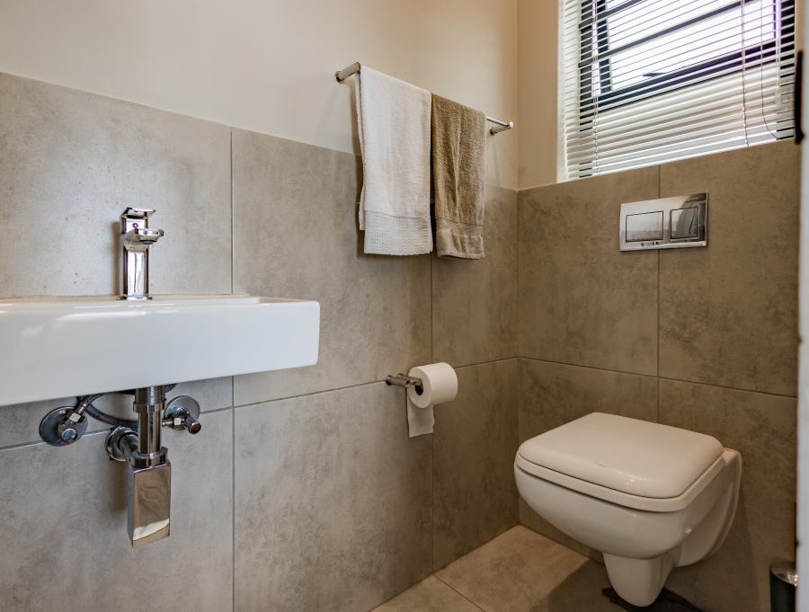 3 Bedroom Property for Sale in Haasendal Western Cape